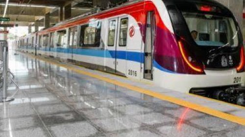 [Metrô passa a funcionar em horário especial para atender público de evento]
