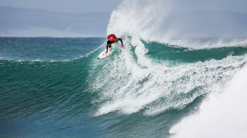 [Medina é campeão em final brasileira na África do Sul]