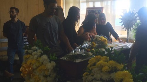 [Ex-Chiclete com Banana, Cacik Jonne é sepultado em Salvador]