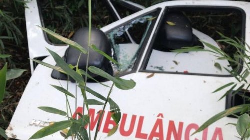 [Polícia encontra peças da ambulância que pode ter sido usada em roubo de ouro]