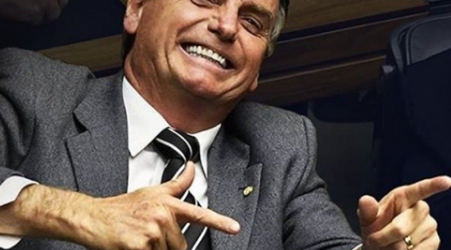 [Bolsonaro diz que desarmamento não é a solução para evitar ataques aos EUA]