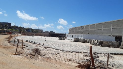 [Obras do Centro de Convenções de Salvador estão 56% concluídas]
