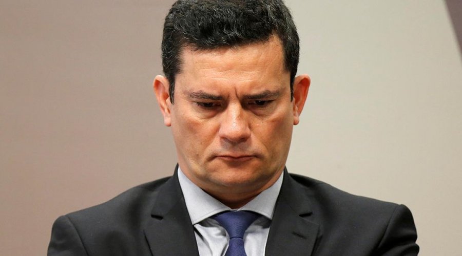 [Moro diz que vazamentos sobre a Lava Jato têm como objetivo soltar Lula]