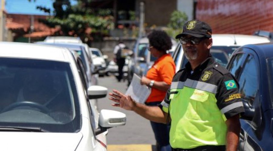 [Eventos alteram tráfego no fim de semana]