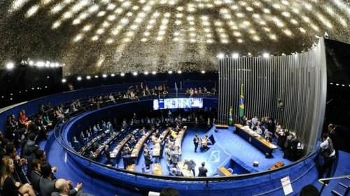 [Reforma da Previdência já tem votos para aprovação no Senado, diz jornal ]