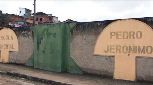 [Alunos de Escola em Itabuna voltam as aulas com reforço na segurança após tiroteio]