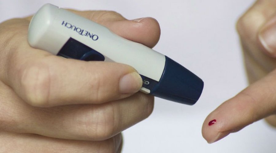 [Brasileiro descobre substância produzida pelo corpo que trata a diabetes]