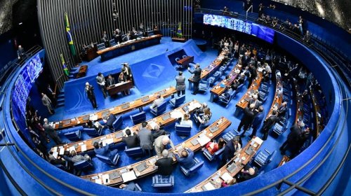 [Senado aprova MP da Liberdade Econômica, sem trabalhos aos domingos]