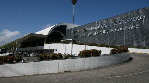 [Tarifas do aeroporto de salvador têm reajuste de 10,3%]