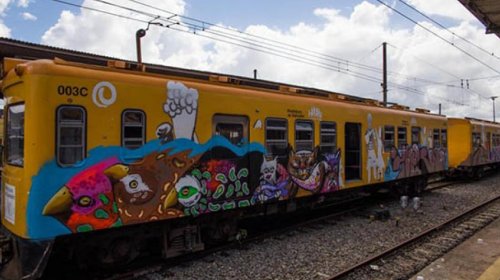 [Após explosão, transporte ferroviário do Subúrbio opera com um trem nesta quinta-feira]