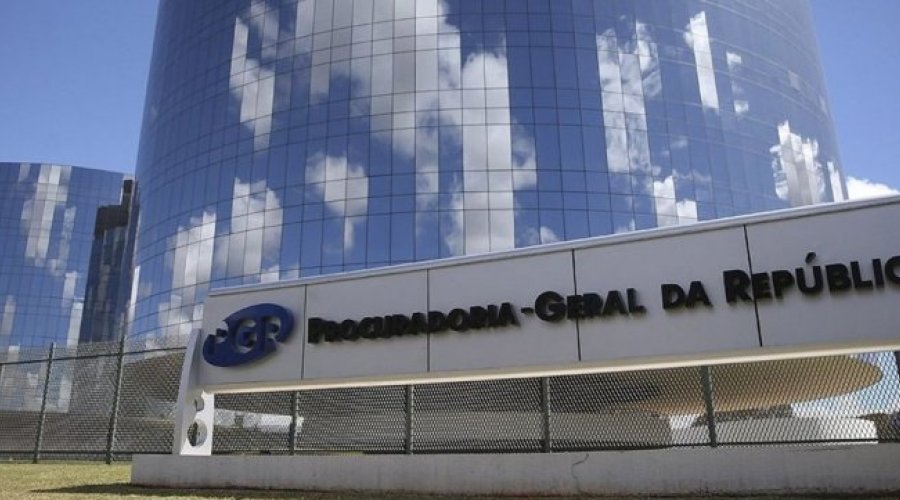 [Procuradores organizam rebelião após nomeação de novo PGR]