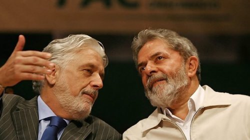 [Wagner teria explicado a Lula motivo de recusa à presidência do PT nacional]