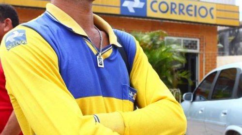 [Funcionários dos Correios entram em greve por tempo indeterminado]