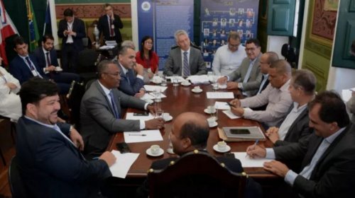 [Comissão que vai fiscalizar a concessão de transporte apresenta linha de trabalho]