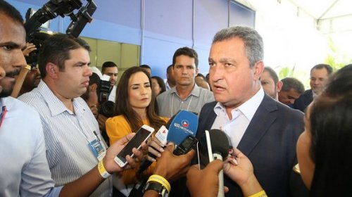 [Governadores se movimentarão contra fechamento da Petrobras no Nordeste]