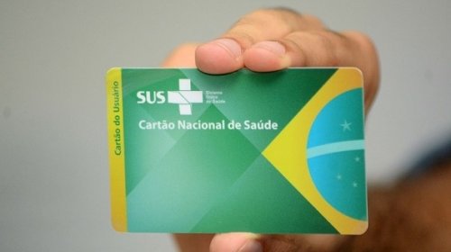 [Prefeitura oferta cartão do SUS com nome social durante 18ª Parada LGBTQ+]