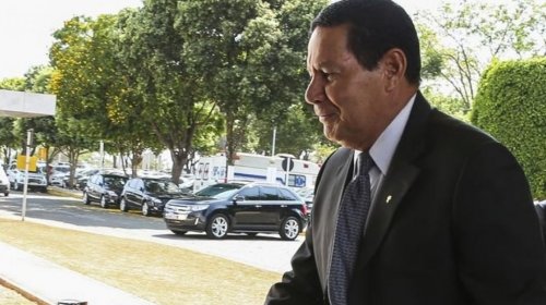 [Mourão compara narcotráfico no país à guerrilha]