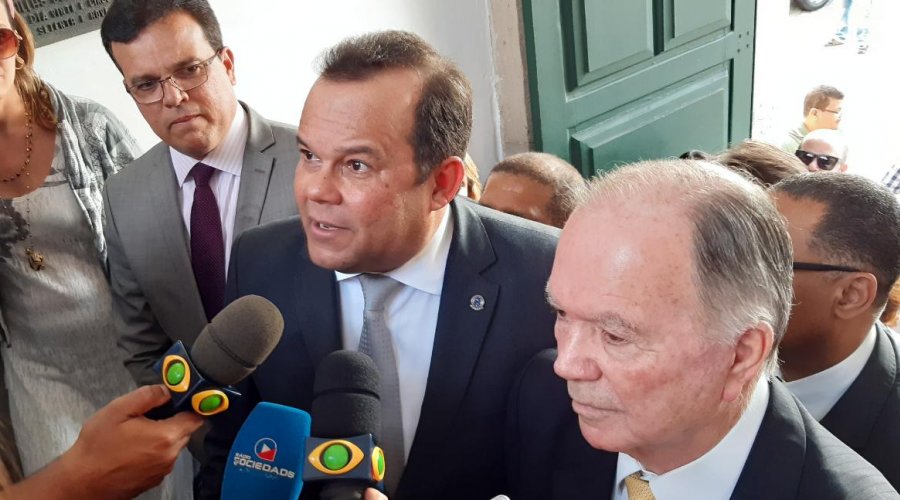 [“Esse projeto não é de Rui Costa nem do Governo do Estado, é do povo da Bahia”, diz Leão sobre Ponte Salvador-Itaparica]