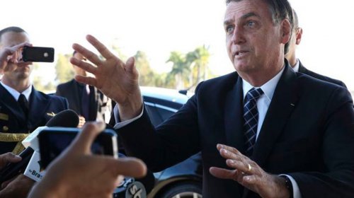 [Porta-voz diz que Bolsonaro não vê justa causa para sair do PSL após operação da PF]