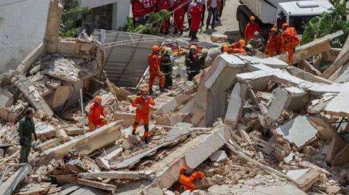 [Bombeiros encontram corpo de 9ª vítima de desabamento em Fortaleza]