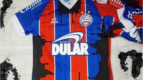 [Camisas do Bahia ‘manchadas de óleo’ serão leiloadas, anuncia clube]