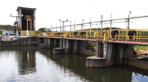 [Governo nega que água consumida em Salvador esteja contaminada por óleo]