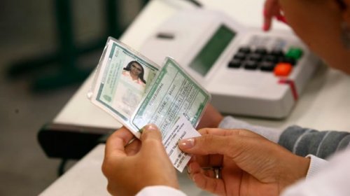 [TRE-BA poderá cancelar cerca de 140 mil títulos eleitorais na Bahia]