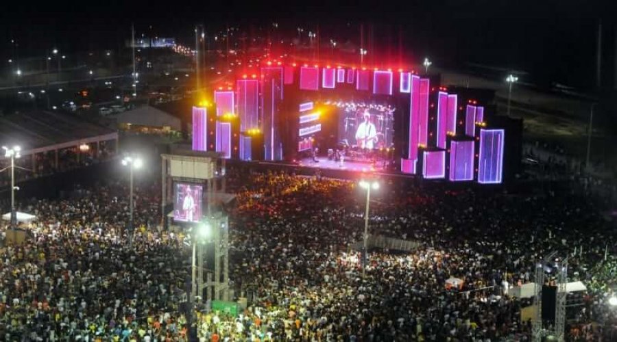 [Prefeitura confirma Alok, Anitta, Ivete, Safadão e outros nomes na Virada Salvador 2019]