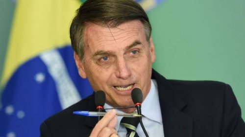 [Bolsonaro ameaça não renovar concessão da Rede Globo]