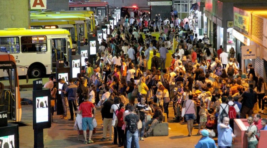 [Pesquisa mostra que transporte público coletivo gratuito é possível]