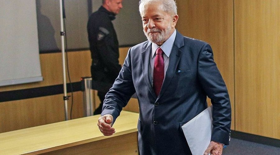 [Juíza pede que Fachin autorize ida de Lula ao semiaberto]