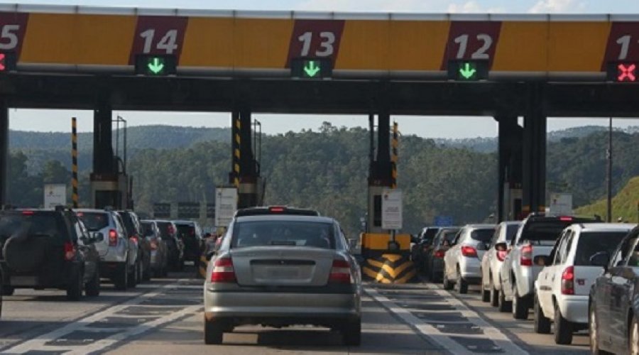 [Aumento no pedágio da BA-099 foi de 250% nos últimos 19 anos para veículos comuns]
