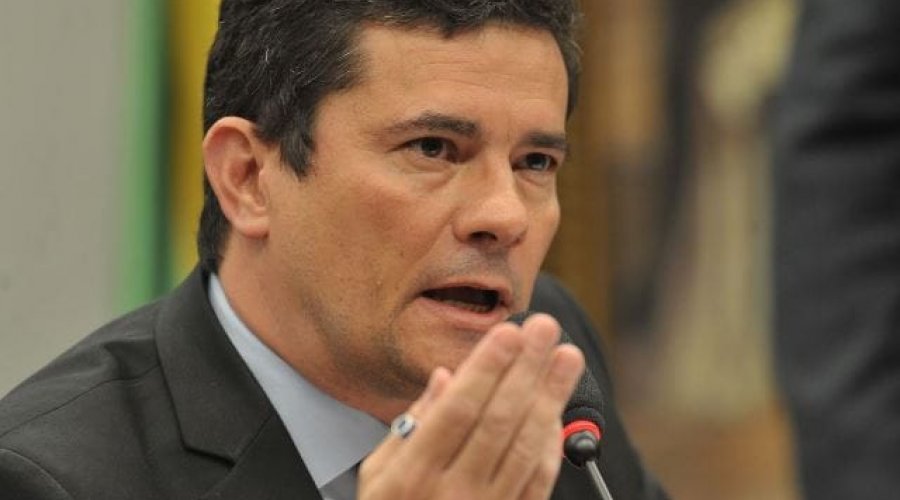 [Chamado de 'canalha' por Lula, Moro diz que não responde a 'criminosos]