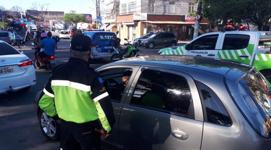[Blitze da Lei Seca também ocorrerão durante o dia, diz Transalvador]