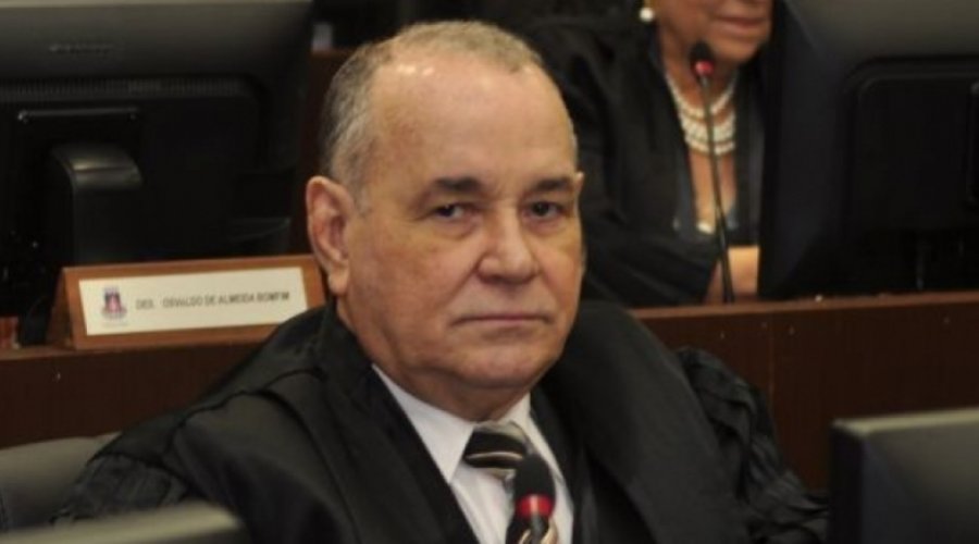 [Presidente do Tribunal de Justiça da Bahia é afastado do cargo]