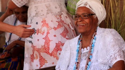 [Colégio localizado no Cabula passa a ser chamado de “Mãe Stella”]