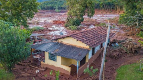 [Continuidade de auxílios mensais aos atingidos de Brumadinho é incerta]