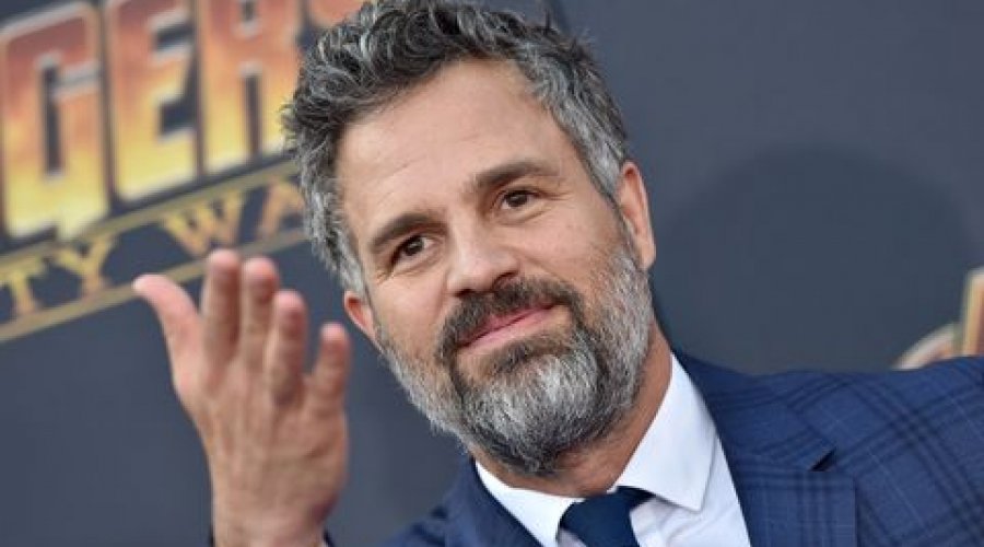 [Ator Mark Ruffalo cobra providências de Bolsonaro sobre Amazônia: 'Não-política ambiental']