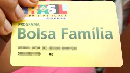 [Mais de 120 mil beneficiários do Bolsa Família de SSA precisam regularizar situação na SMS]