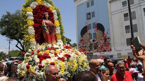 [Veja programação especial em festejo de Santa Luzia]
