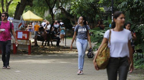 [Ufba altera horário de funcionamento durante recesso pra reduzir custos]