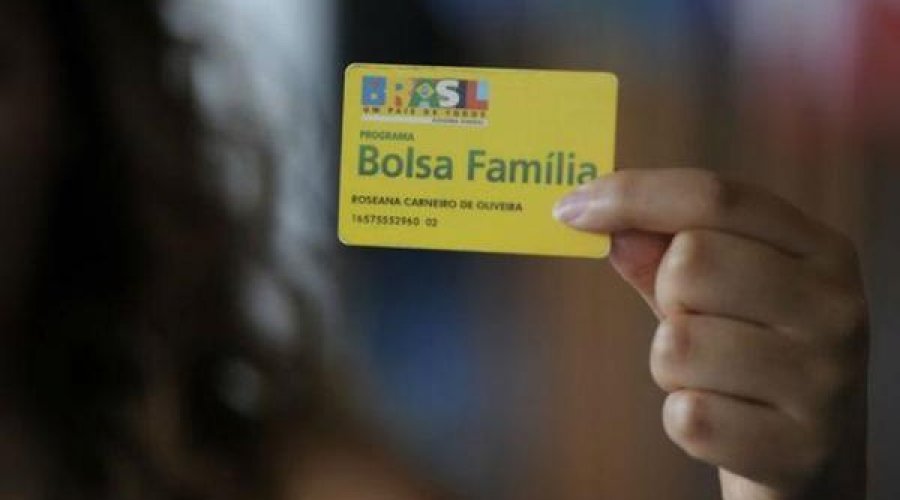 [Valor do Bolsa família pode ser maior em 2020; confira as novidades]