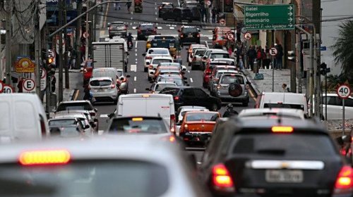 [E tome aumento: taxas para CNH e emplacamento estão mais caras a partir desta quinta]