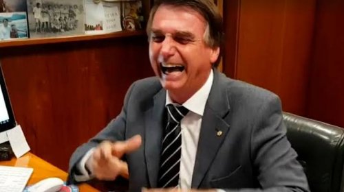 [“Quase todo cearense é cabeçudo”, afirma Bolsonaro durante transmissão ao vivo]