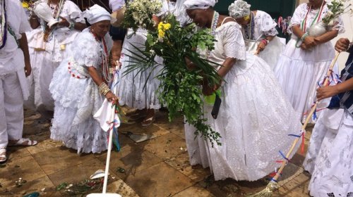 [Vereadores se preparam para agradecer ao Senhor Bonfim]