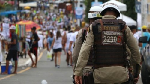 [Lavagem do Bonfim conta com dois mil policiais e bombeiros]