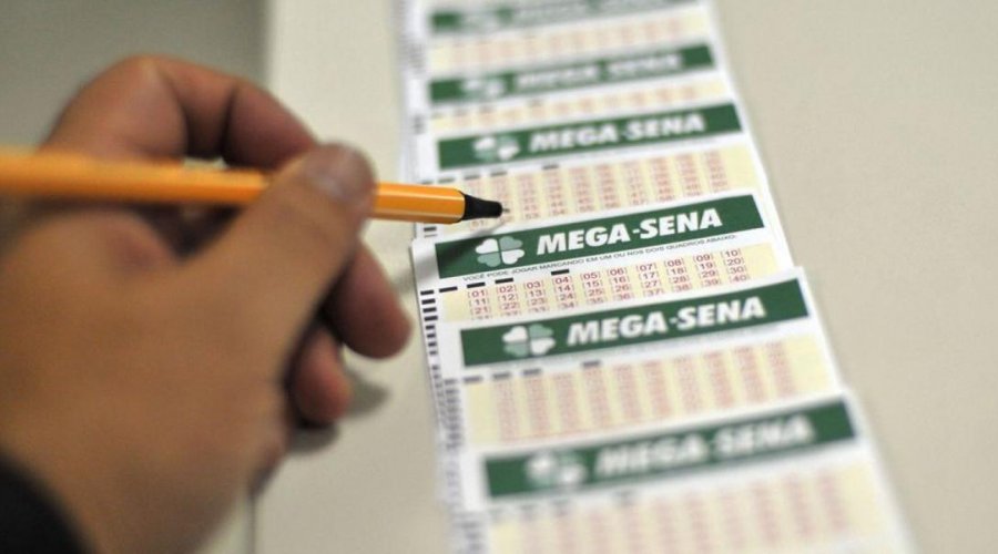 [Mega-Sena acumula e deve pagar R$ 27 milhões no sábado]