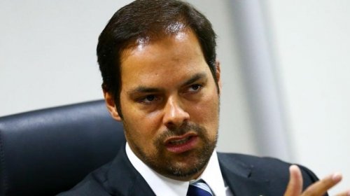 [Reforma administrativa será implantada em fases]