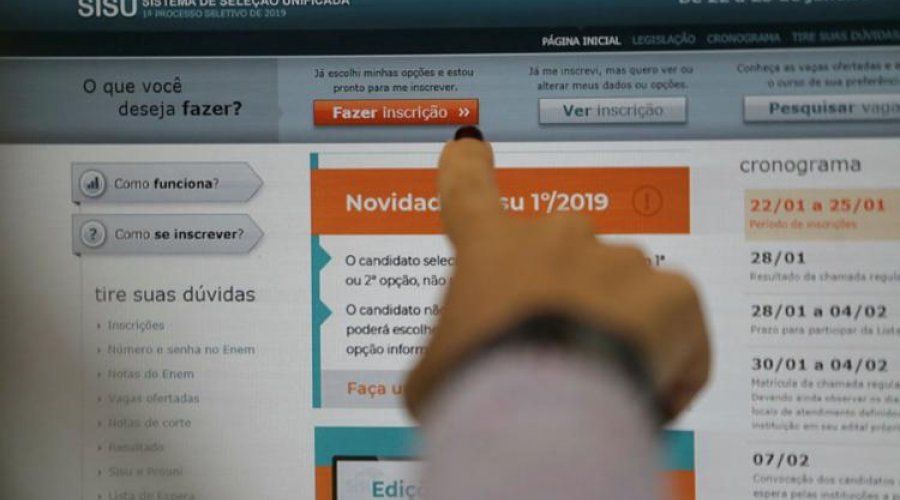 [Estudantes podem se increver no Sisu a partir desta terça-feira; 237 mil vagas são oferecidas]