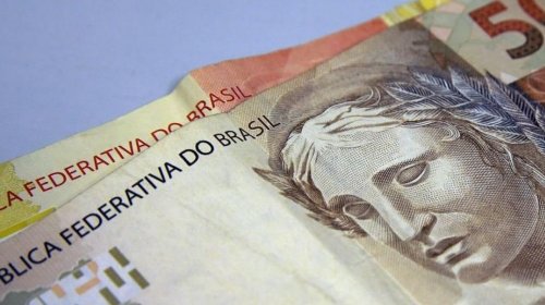 [Mercado financeiro reduz estimativa de inflação este ano para 3,56%]